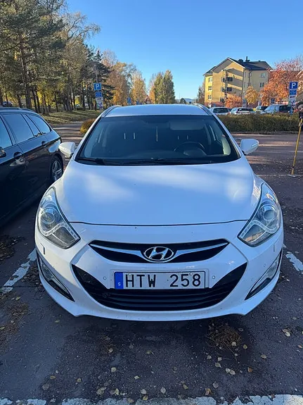Hyundai I40