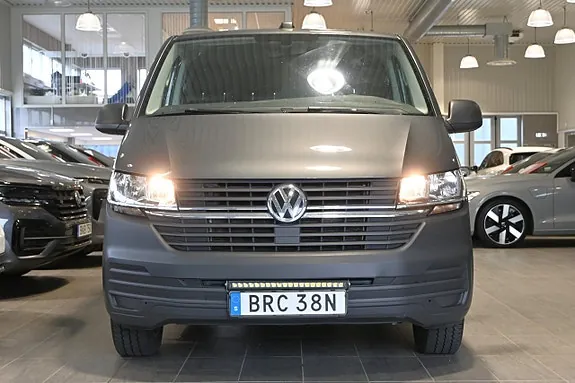 Volkswagen Transporter 2023 photo 5