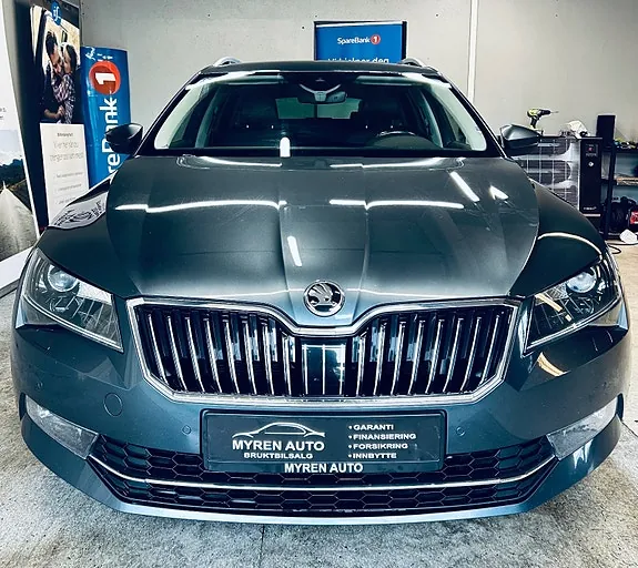 Skoda Superb 2017 photo 2