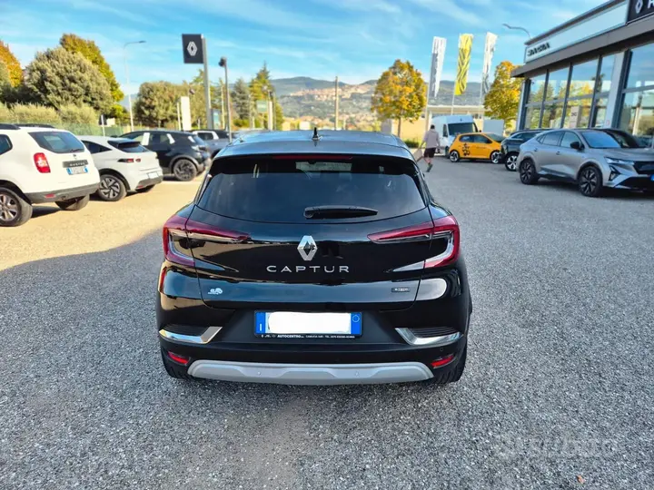 Renault Captur 2023 photo 5