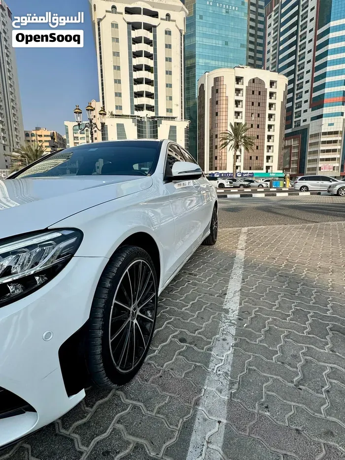 Mercedes-Benz C300 2021 photo 3