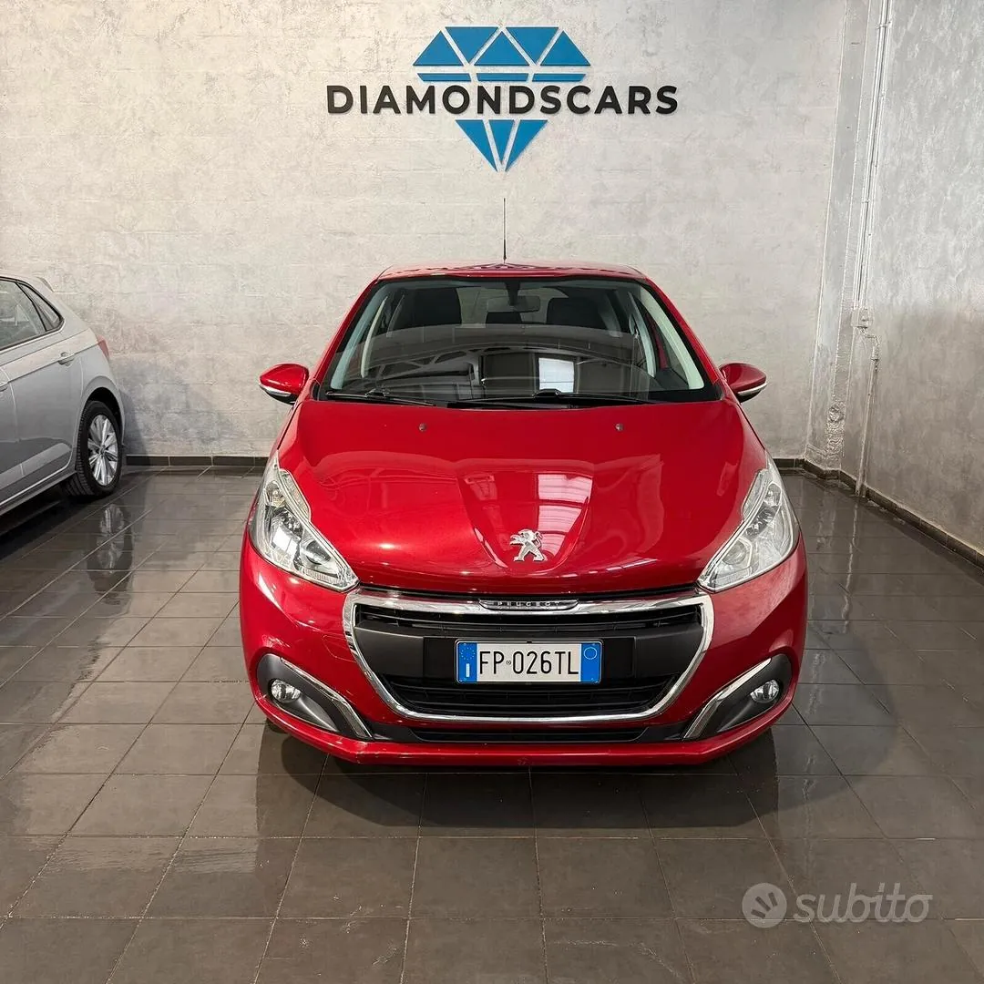 Peugeot 208 2018 photo 3