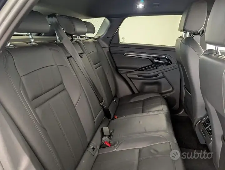 Land Rover Evoque 2022 photo 5