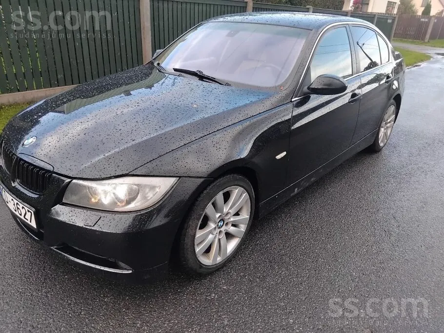 BMW 330 2005 photo 3