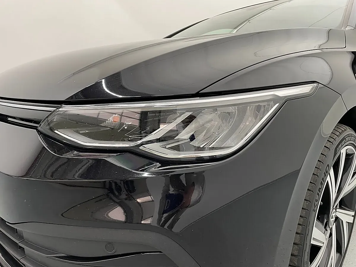 Volkswagen Golf 2021 photo 2