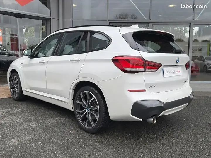 BMW X1 2022 photo 3
