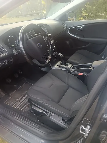 Volvo V40 2014 photo 3