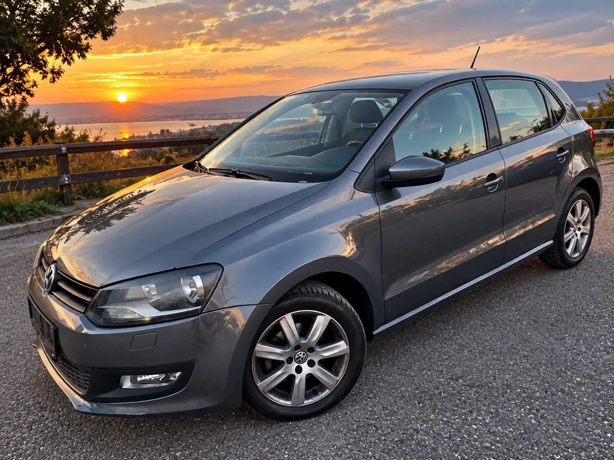 Volkswagen Polo 2010 photo 2