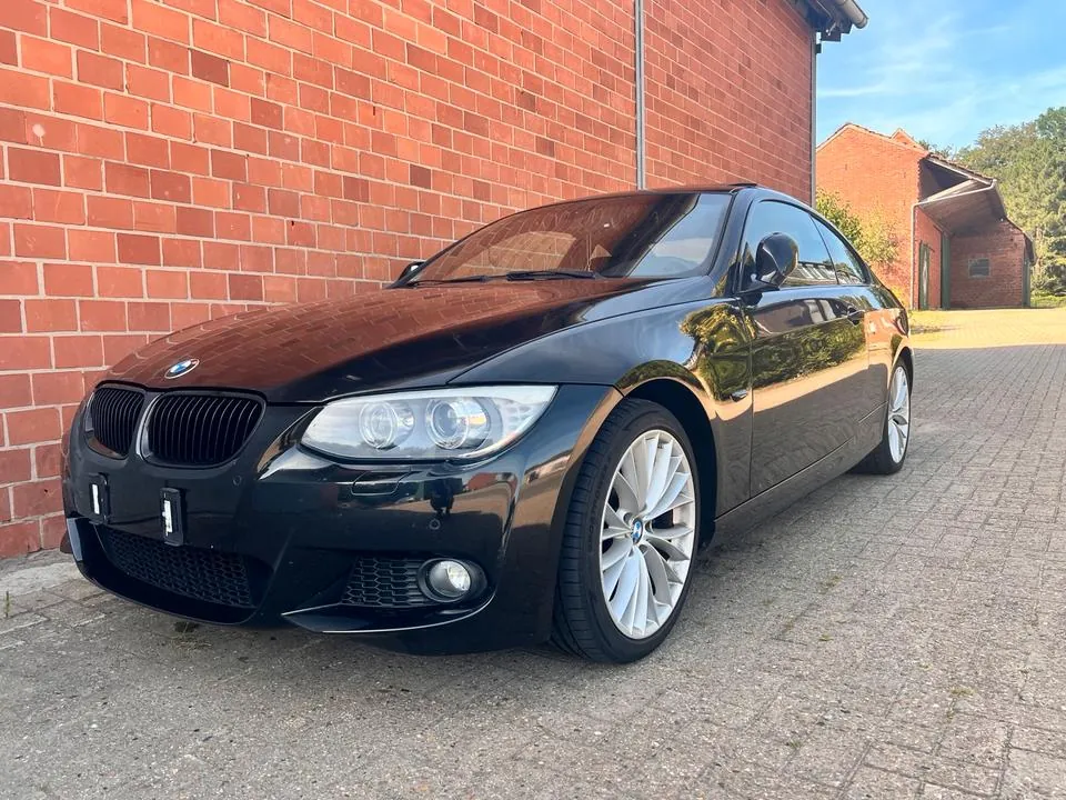 BMW 325I