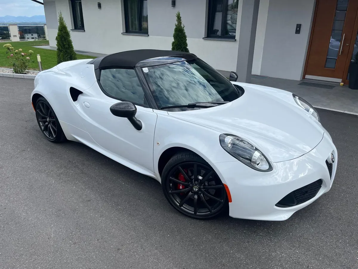 Alfa Romeo 4C