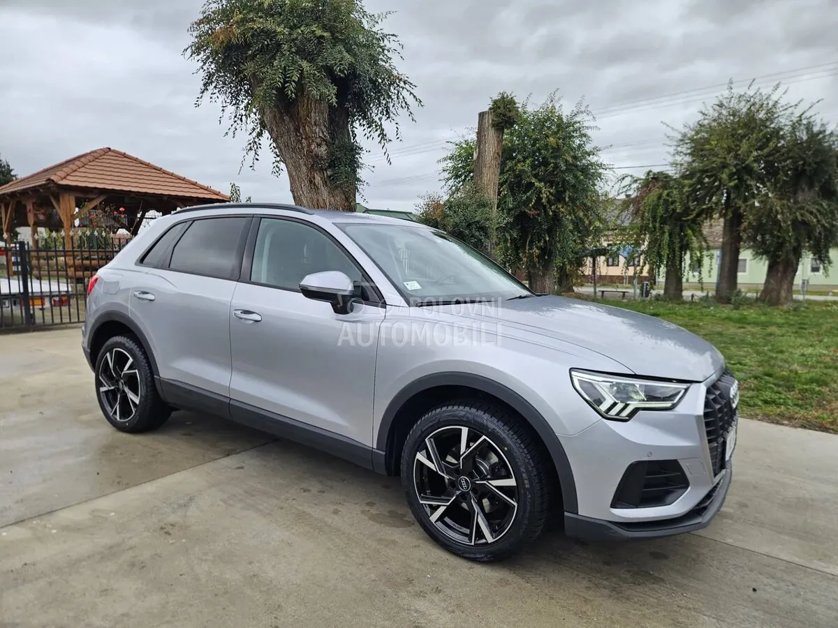 Audi Q3 2021 photo 4