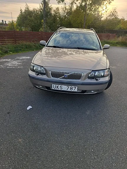 Volvo V70 2004 photo 4