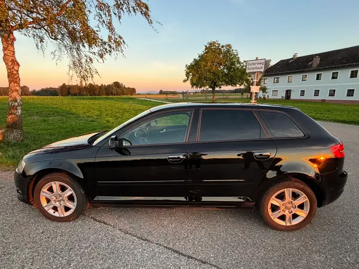 Audi A3 2012 photo 3