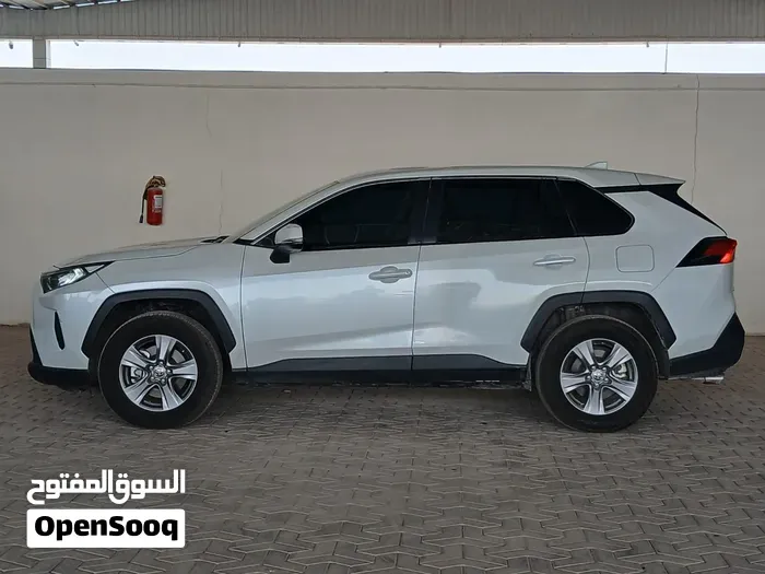 Toyota Rav 4 2023 photo 4