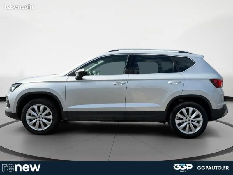 Seat Ateca 2023 photo 2