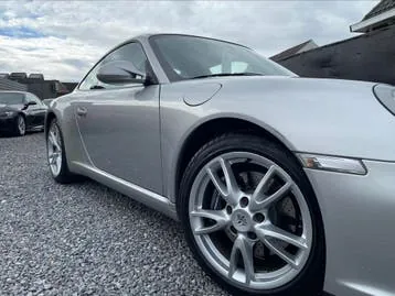 Porsche 911 2009 photo 2