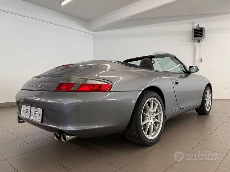 Porsche 911 2002 photo 4