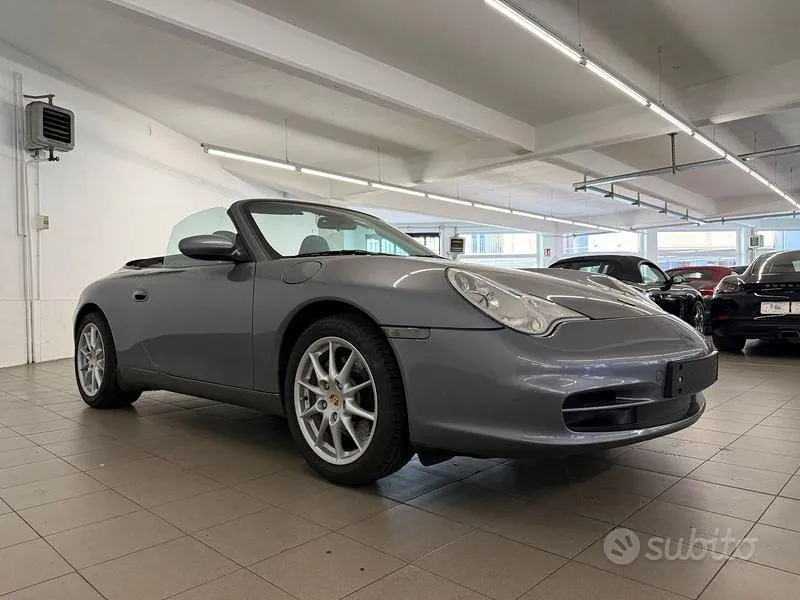 Porsche 911 2002 photo 3