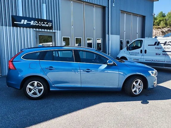 Volvo V60 2015 photo 4