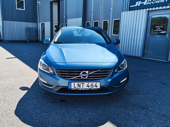 Volvo V60 2015 photo 3