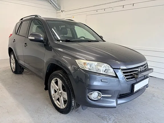Toyota Rav4 2011 photo 2