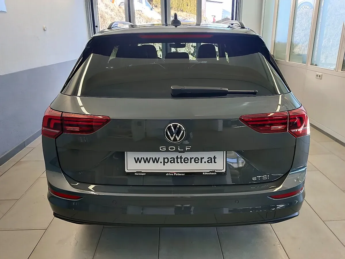 Volkswagen Golf 2026 photo 3