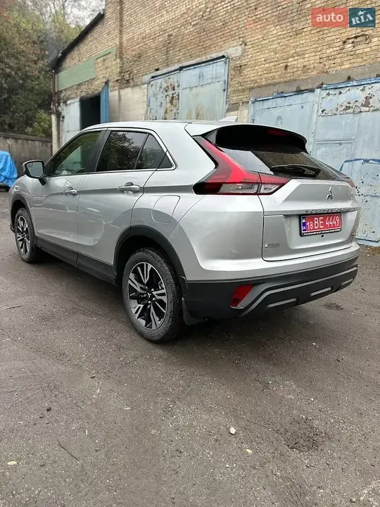 Mitsubishi Eclipse Cross 2024 photo 4