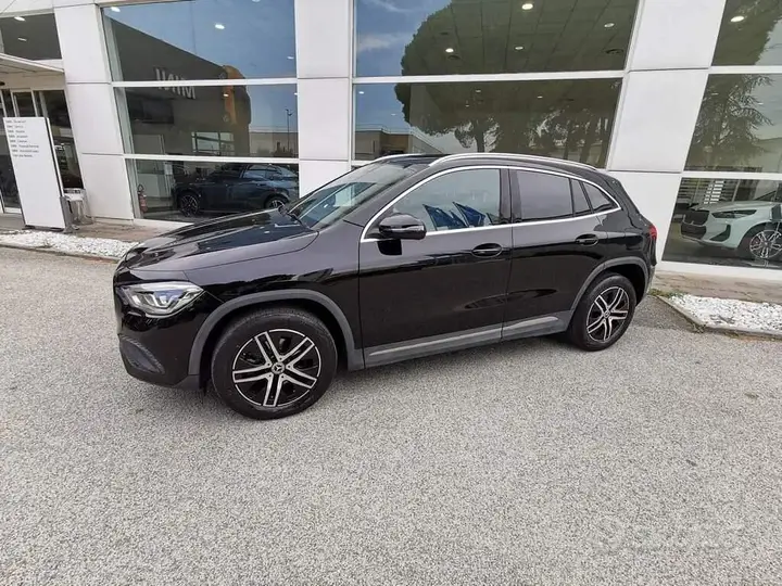 Mercedes-Benz Gla 2023 photo 5
