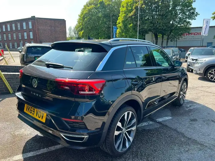 Volkswagen T-Roc 2019 photo 2