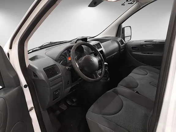 Peugeot Expert 2013 photo 4