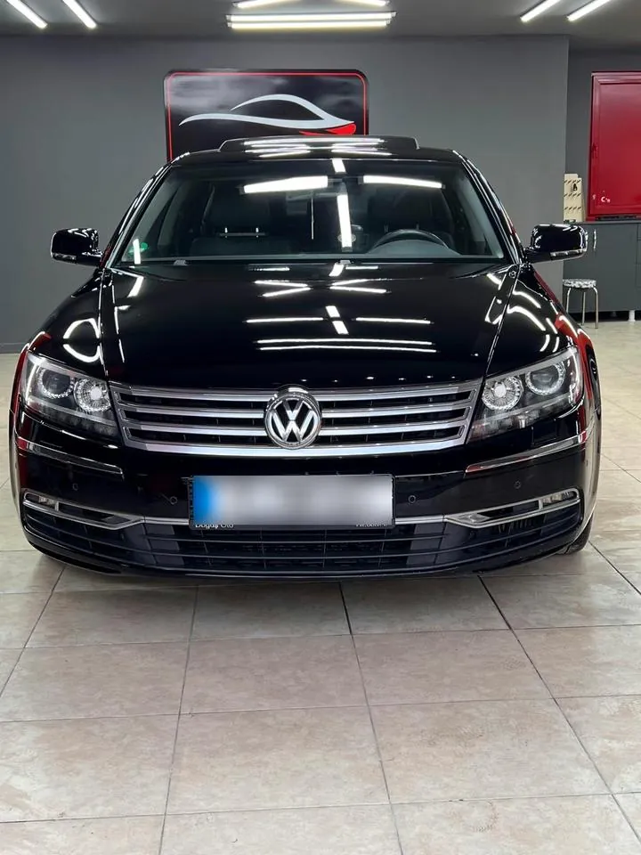 Volkswagen Phaeton