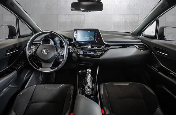 Toyota C-Hr 2021 photo 2
