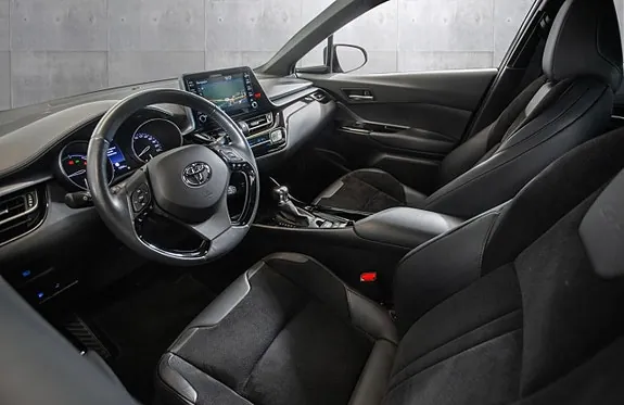 Toyota C-Hr 2021 photo 3