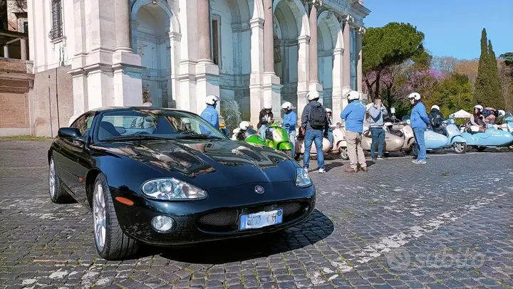 Jaguar Xkr 2002 photo 4