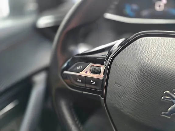 Peugeot 2008 2020 photo 5