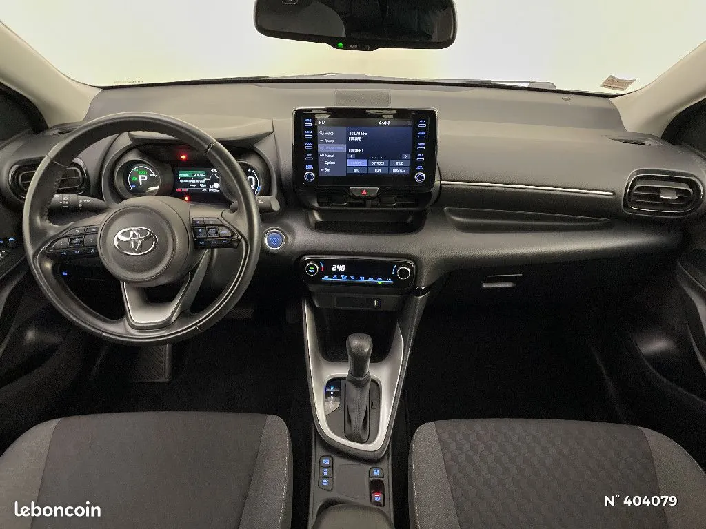 Toyota Yaris 2022 photo 5