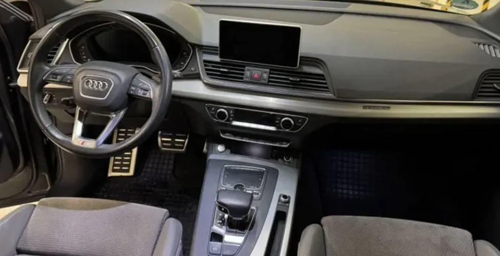 Audi Q5 2020 photo 3