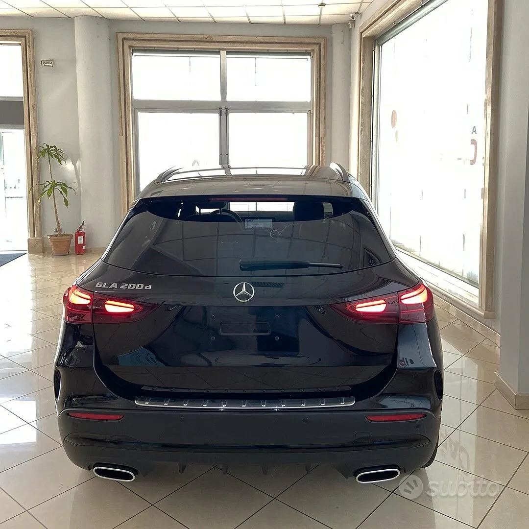 Mercedes-Benz Gla 2024 photo 3