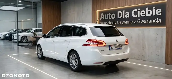 Peugeot 308 2019 photo 4