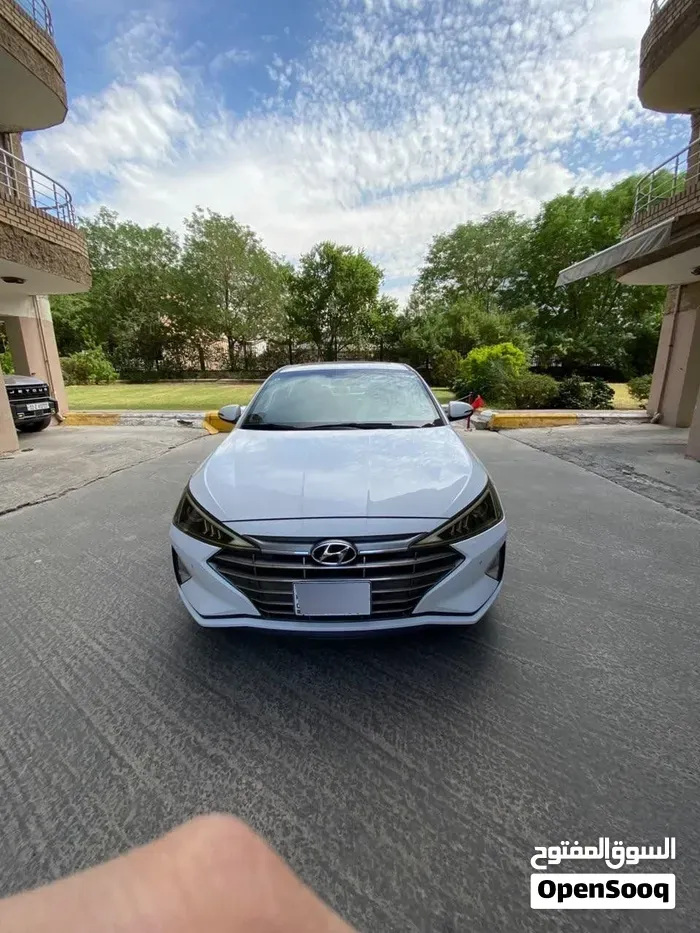 Hyundai Elantra 2020 photo 2