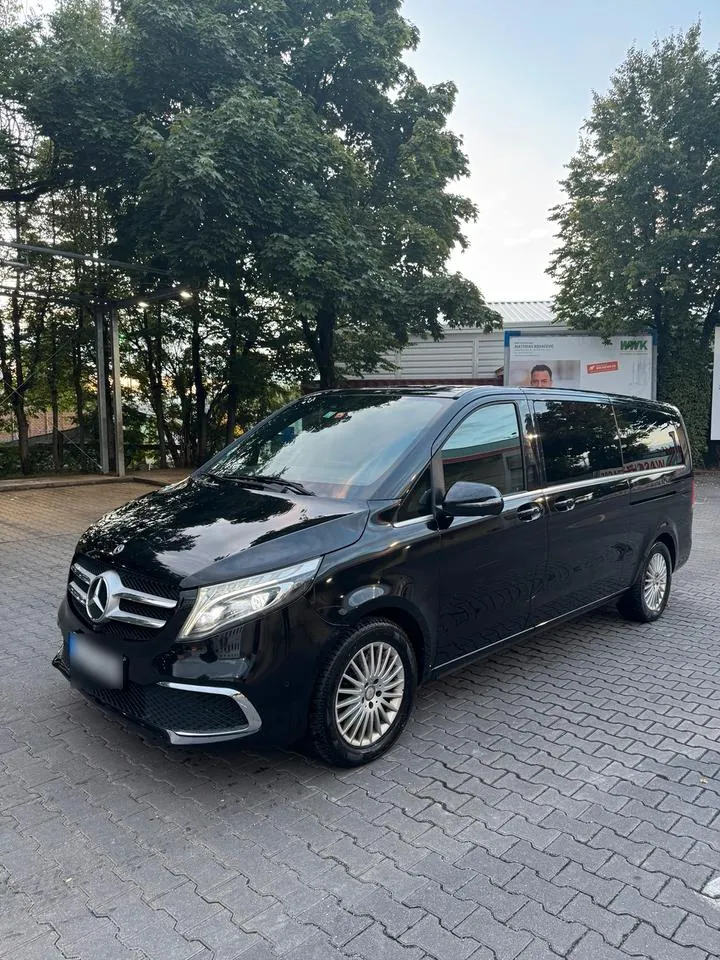 Mercedes-Benz V 250