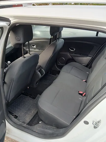 Renault Megane Iii 2014 photo 4
