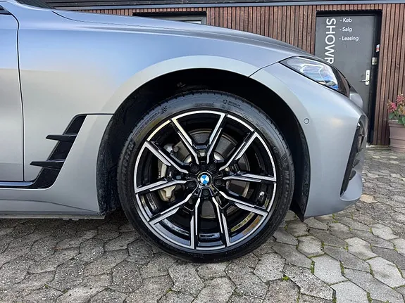 BMW I4 2023 photo 5