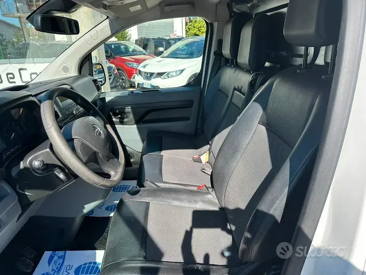 Opel Vivaro 2019 photo 4