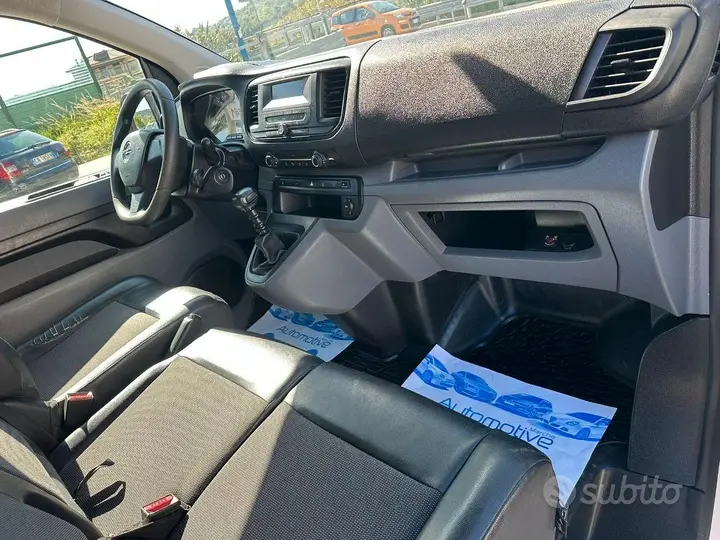 Opel Vivaro 2019 photo 2