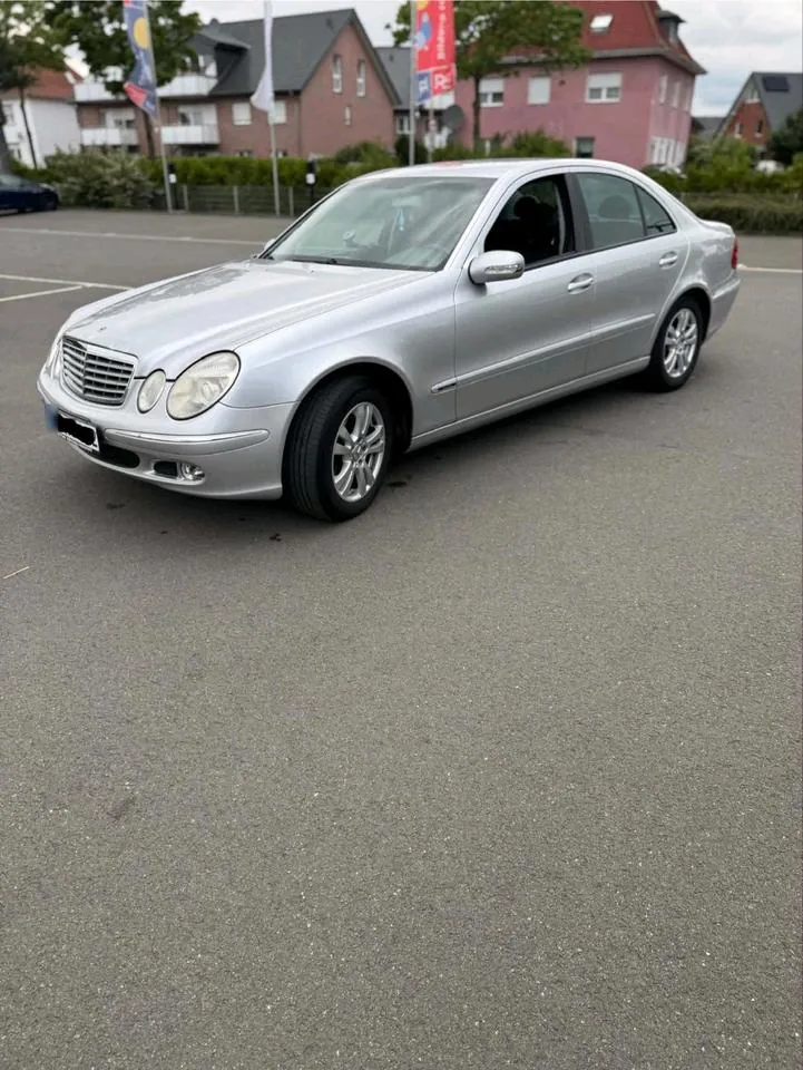 Mercedes-Benz E 220 Cdi