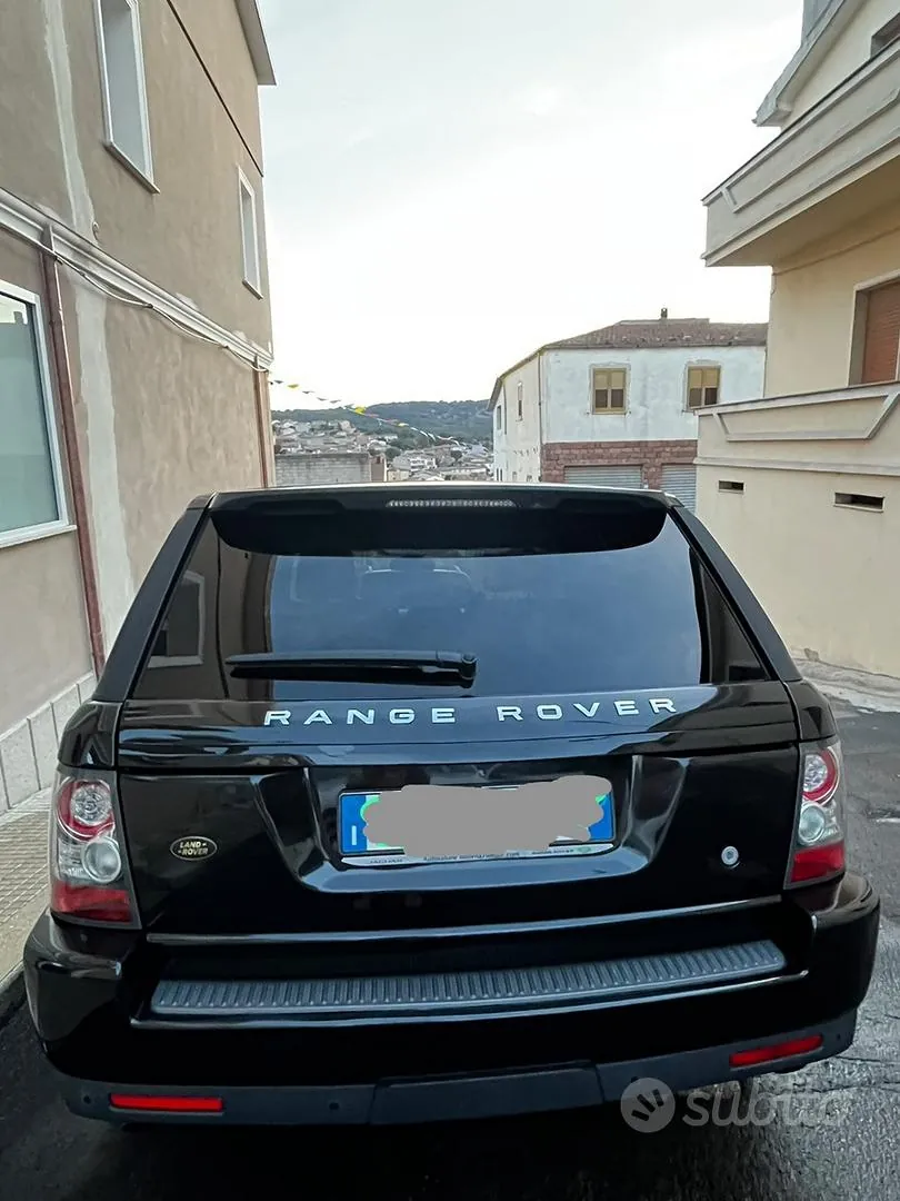 Land Rover Range Rover Sport 2010 photo 2