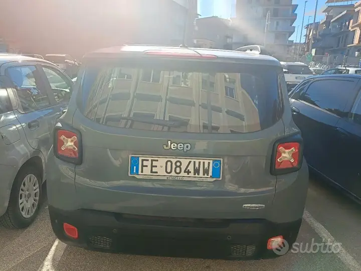Jeep Renegade 2016 photo 4