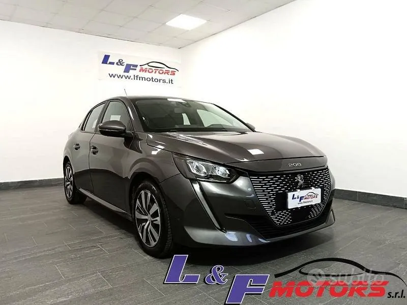 Peugeot 208 2019 photo 4