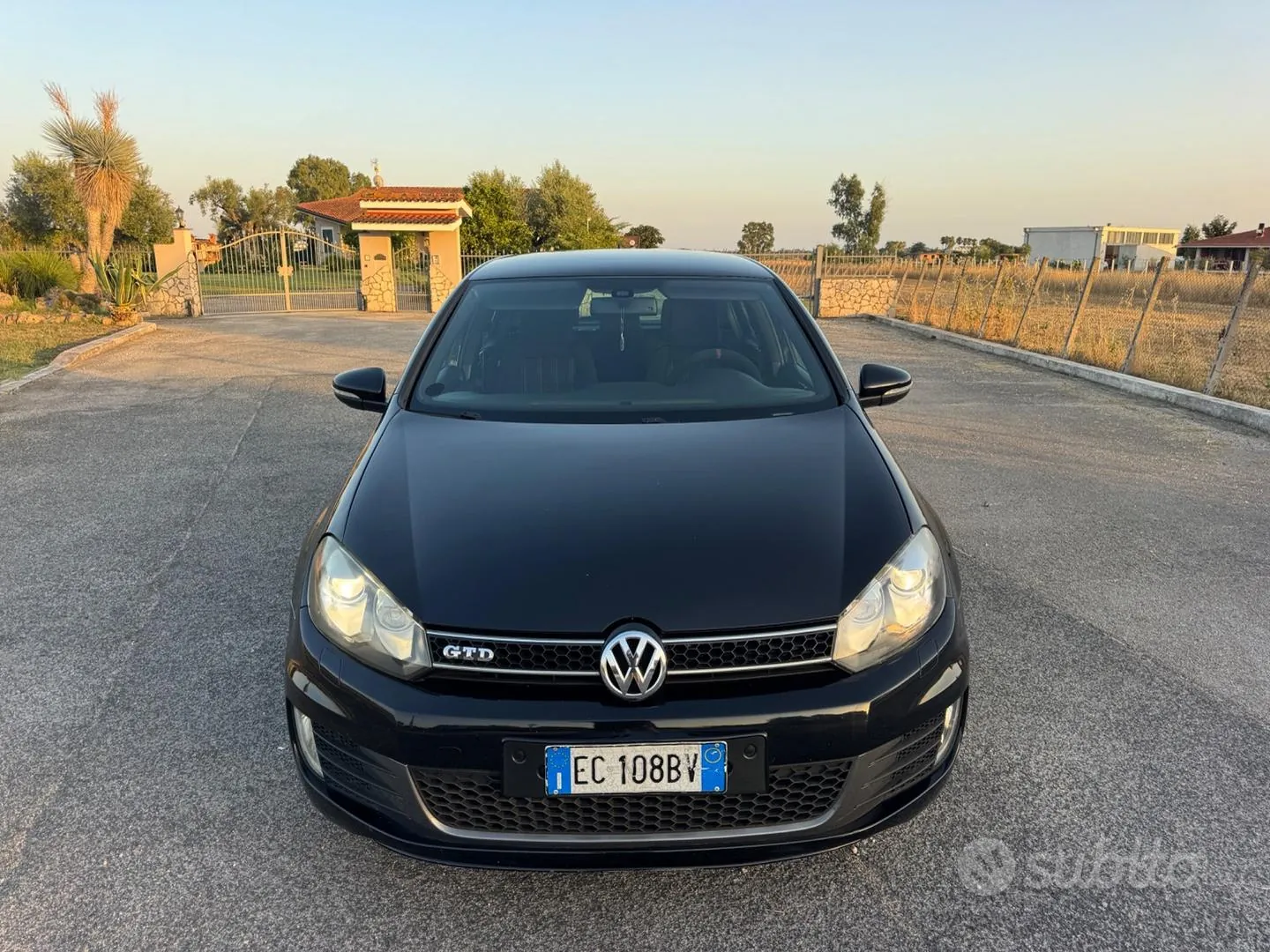 Volkswagen Golf 2012 photo 3